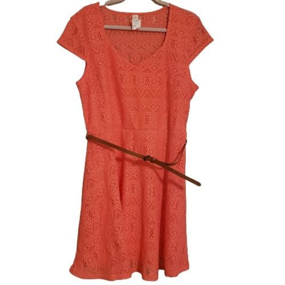 Lace Fit and Flare dress Size XXL NWT